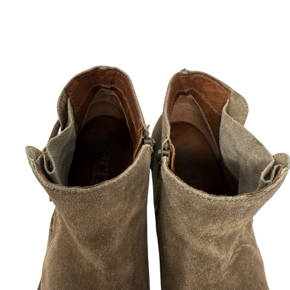 Born Bessie Taupe Suede Ankle Boots F36455 Sz 8.5 Low Heel Side Zip Lace Details - Picture 12 of 13